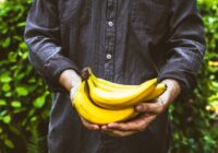 Explorer le lien entre banane et prostate pour mieux comprendre leurs bienfaits