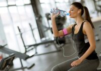 Eau riche magnésium : l’alliée de vos performances sportives